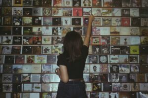 Famous Songs: Iconic Music, Popular Hits & Memorable Tracks